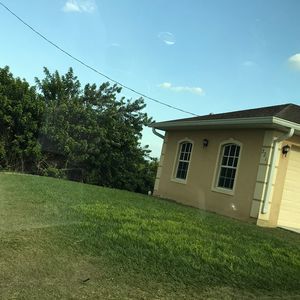 Meet your Posher, Bertony